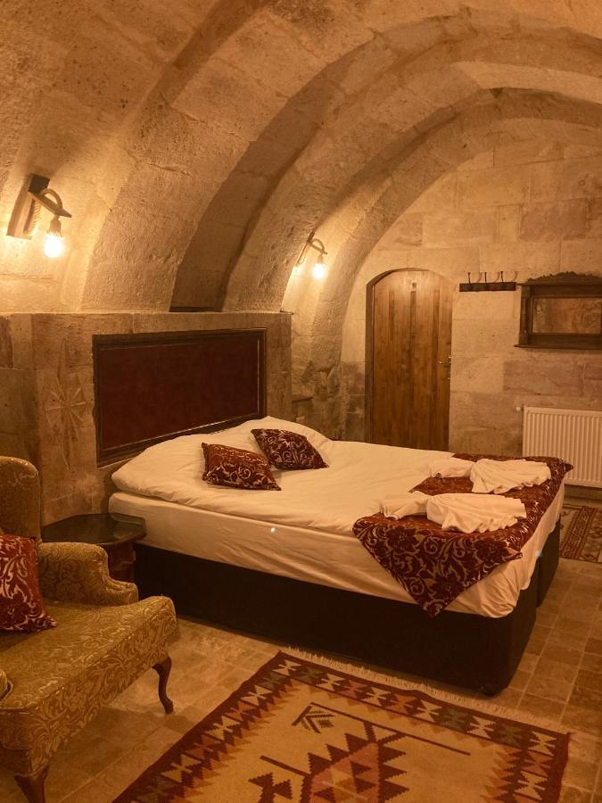 ウルギュップ Monte Cappa Cave House Bed & Breakfast エクステリア 写真
