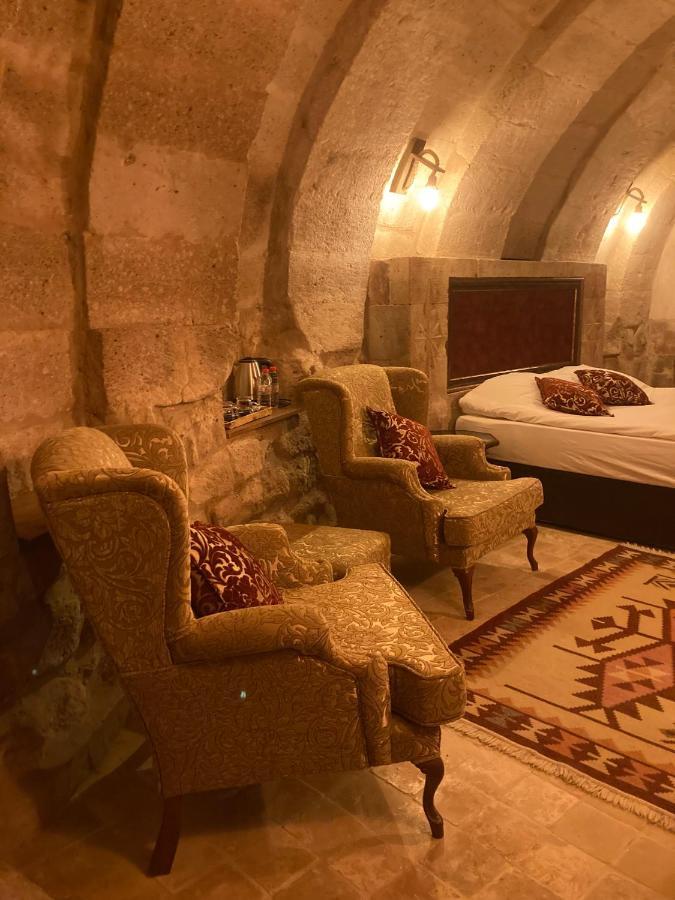 ウルギュップ Monte Cappa Cave House Bed & Breakfast エクステリア 写真