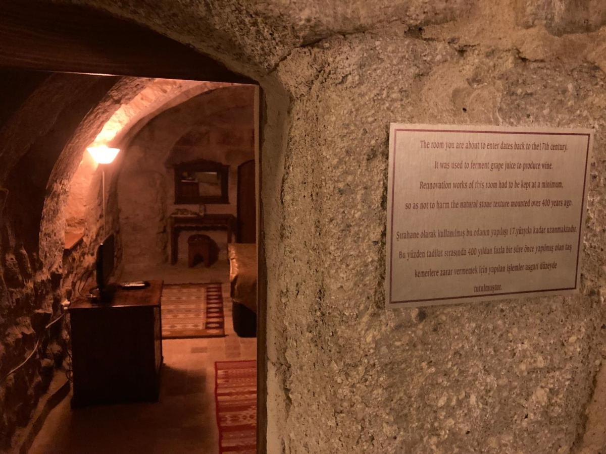 ウルギュップ Monte Cappa Cave House Bed & Breakfast エクステリア 写真