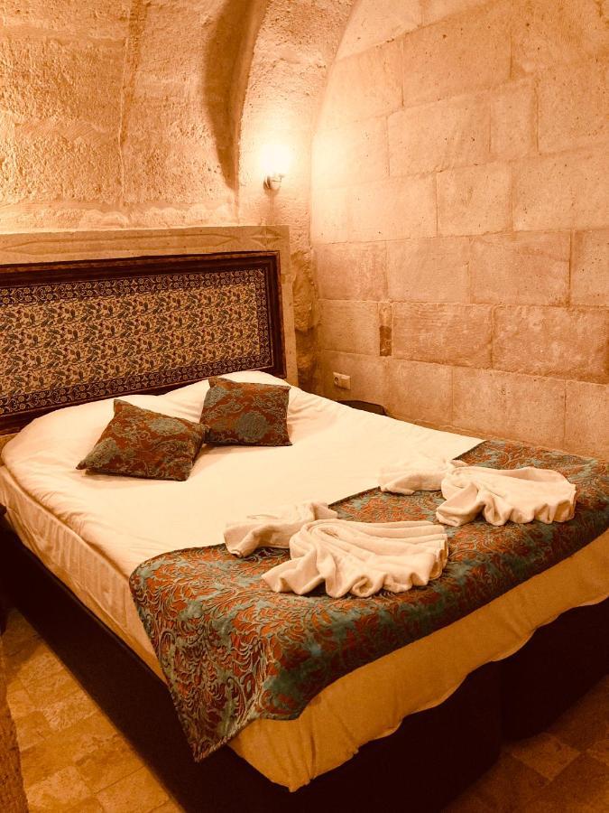 ウルギュップ Monte Cappa Cave House Bed & Breakfast エクステリア 写真