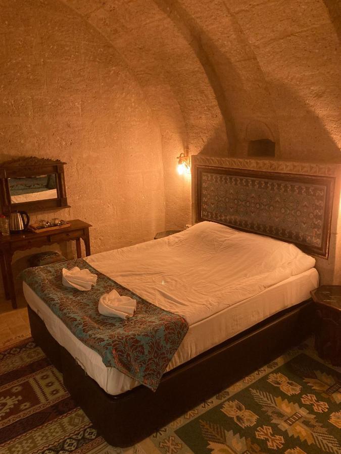 ウルギュップ Monte Cappa Cave House Bed & Breakfast エクステリア 写真