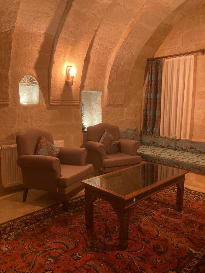 ウルギュップ Monte Cappa Cave House Bed & Breakfast エクステリア 写真